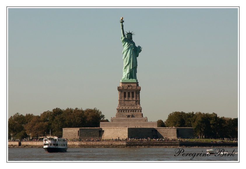 25 Manhattan, Statue of Liberty