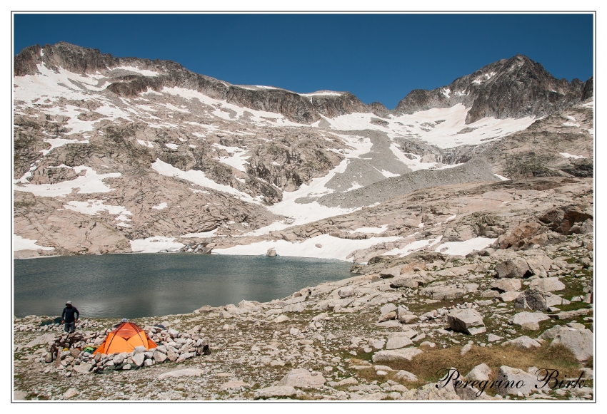 17 Pyreneje, Pico de Aneto, ibon del Mendio